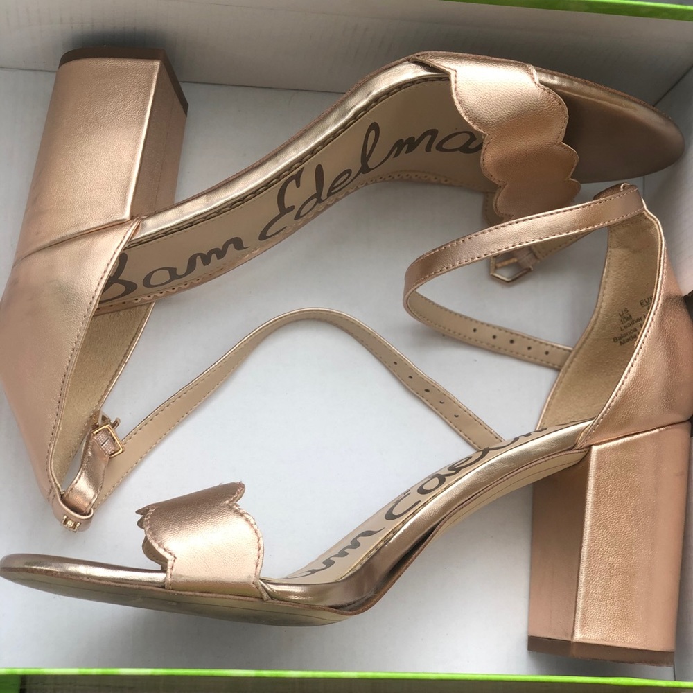 SEXY COPPER HEELS